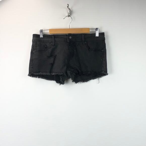 2/$30 Lovesick 4 Womens Black Distressed Lace The Short Shorts - Picture 1 of 7